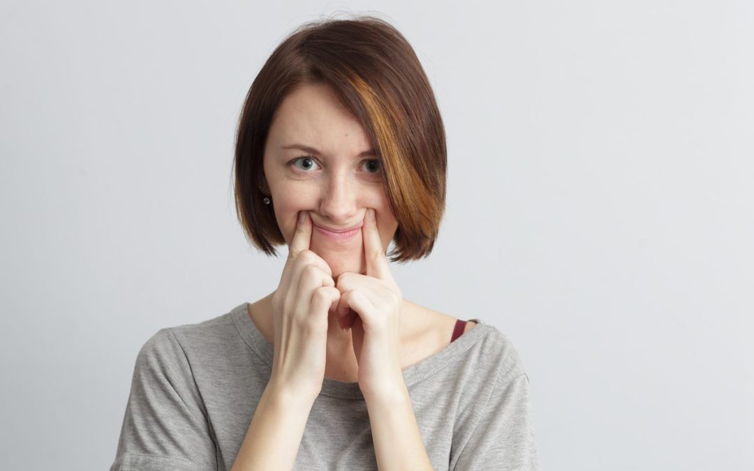 10 Reasons a Woman Should Smile